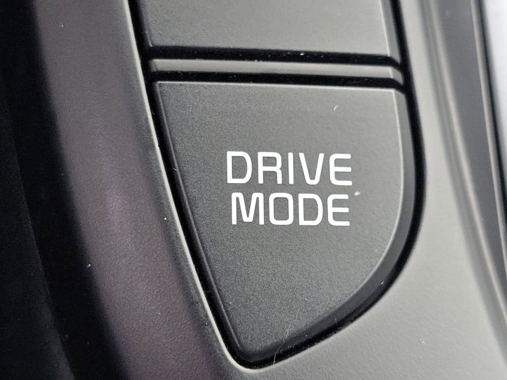 Used 2023 Kia Soul LX image 29