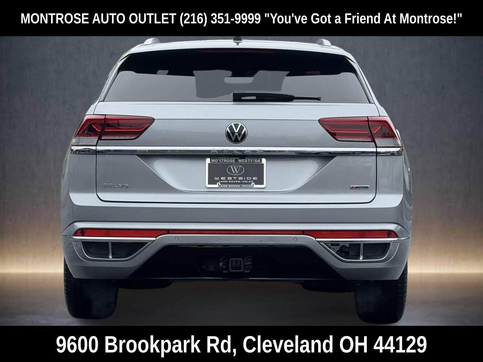 Used 2022 Volkswagen Atlas Cross Sport SEL R-Line image 5