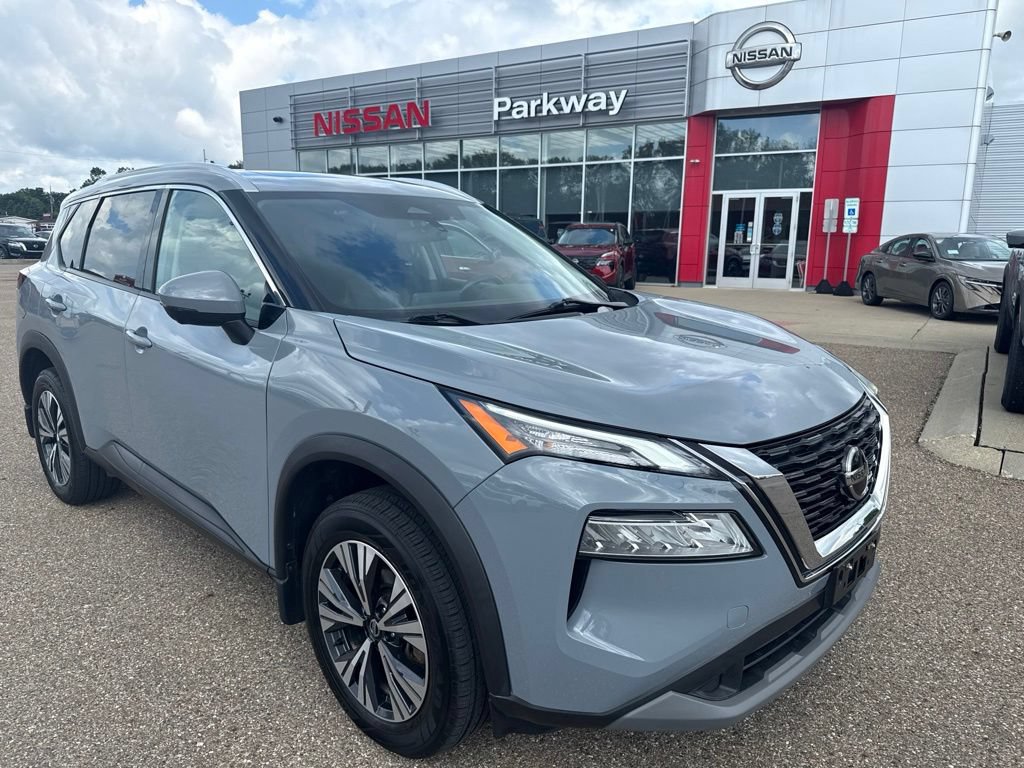 Used 2021 Nissan Rogue SV