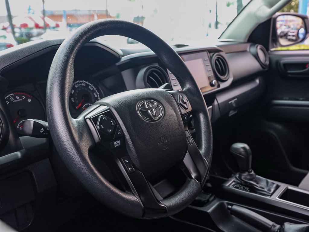 Used 2022 Toyota Tacoma SR image 18