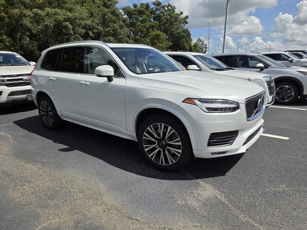Used 2020 Volvo XC90 T6 Momentum w/ Protection Package Premier AWD/4WD image 10
