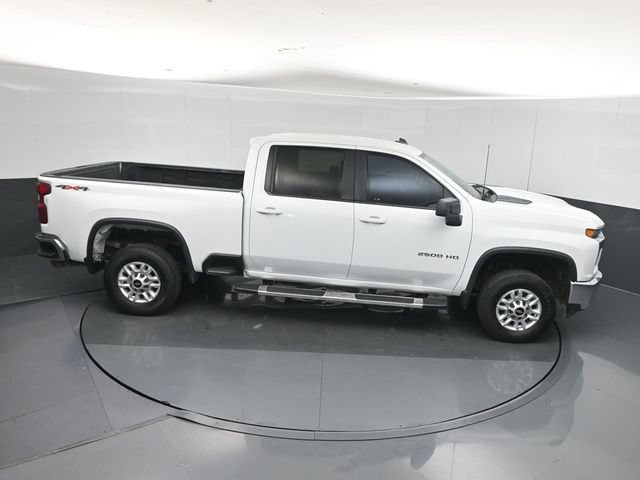 Used 2022 Chevrolet Silverado 2500 LT AWD/4WD image 29