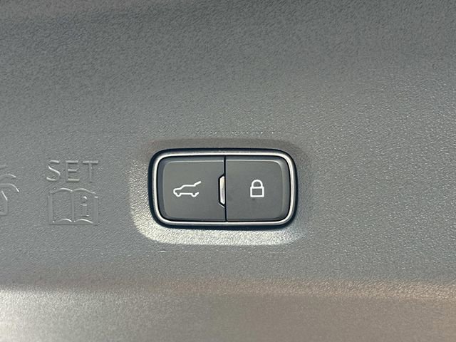 New 2025 Ford Expedition Platinum w/ Platinum Ultimate Package image 13