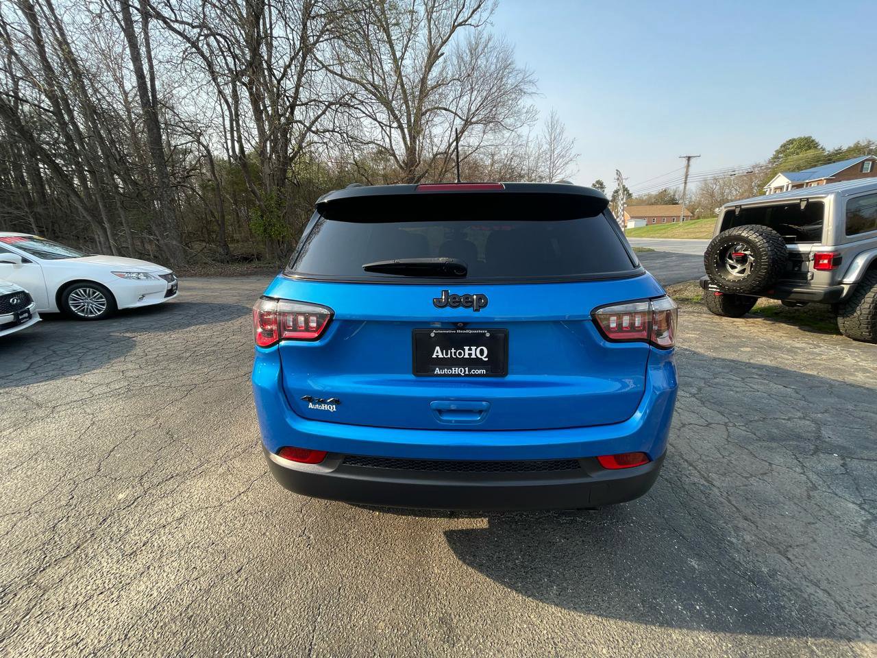 Used 2018 Jeep Compass Latitude AWD/4WD image 2