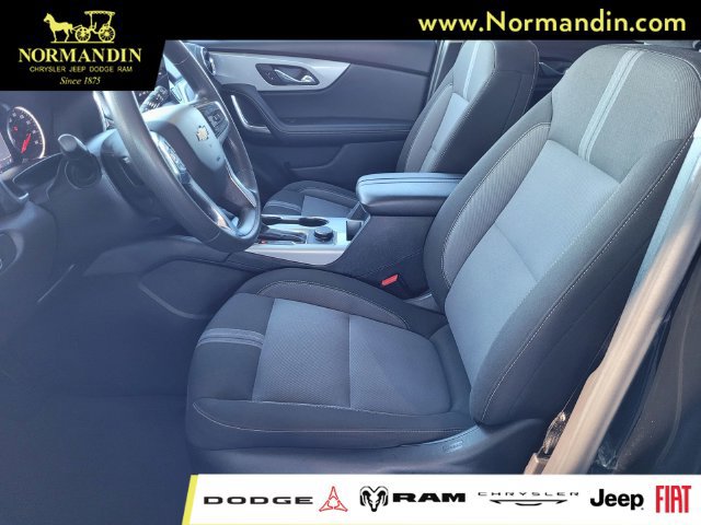 Used 2025 Chevrolet Blazer LT FWD image 16