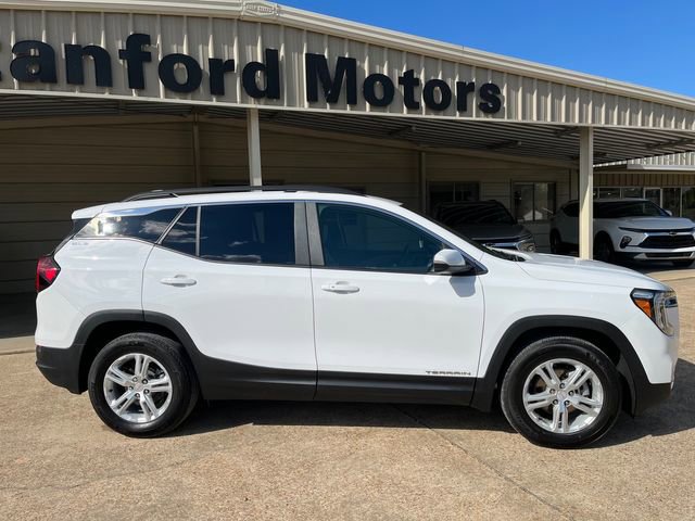 Used 2023 GMC Terrain SLE w/ Driver Convenience Package