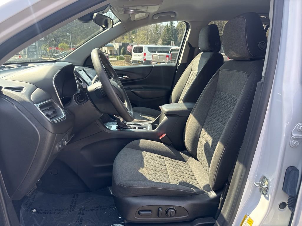 Used 2022 Chevrolet Equinox LT image 16