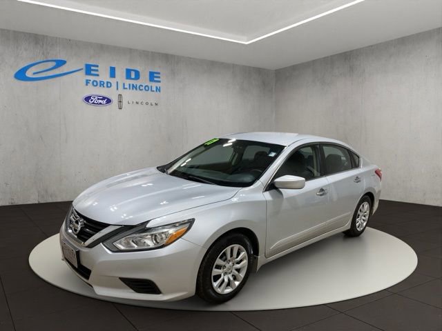 Used 2017 Nissan Altima 2.5 S w/ Power Driver Seat Package image 5