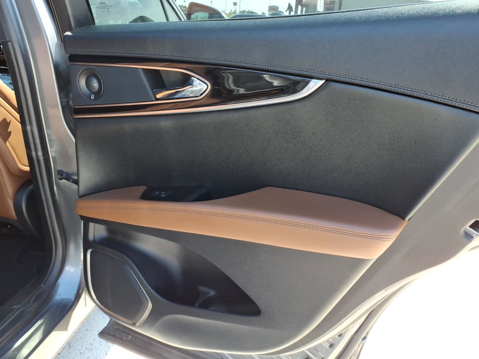 Used 2022 Lincoln Nautilus Reserve image 10