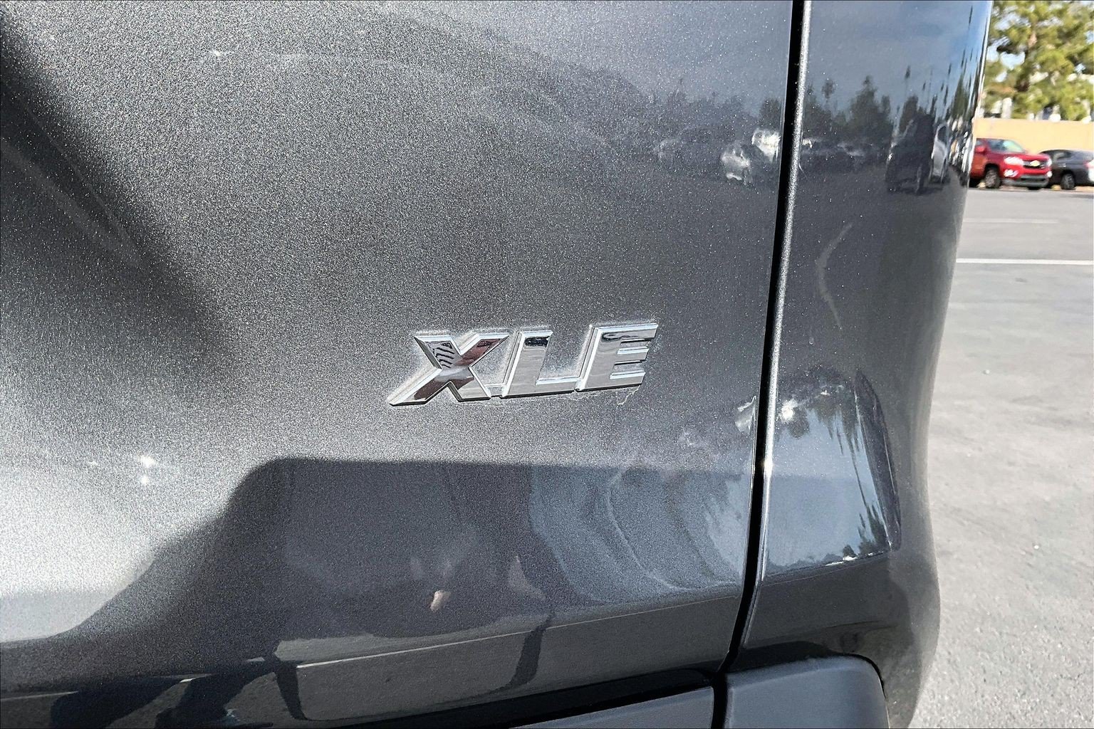 Used 2021 Toyota RAV4 XLE FWD image 30