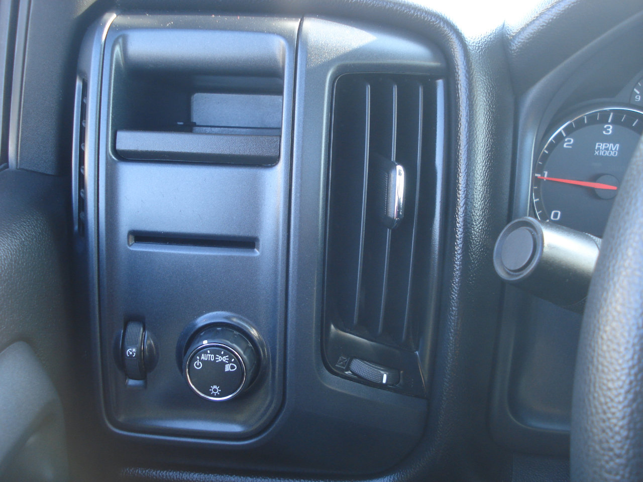 Used 2016 Chevrolet Silverado 1500 W/T w/ WT Fleet Convenience Package image 31