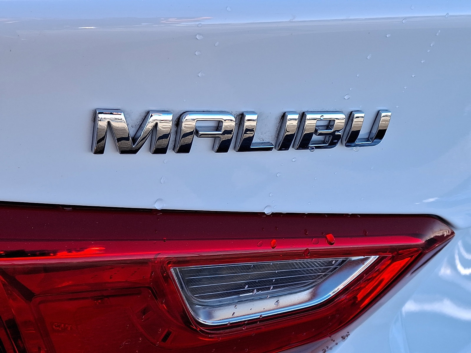 Used 2024 Chevrolet Malibu LT image 29