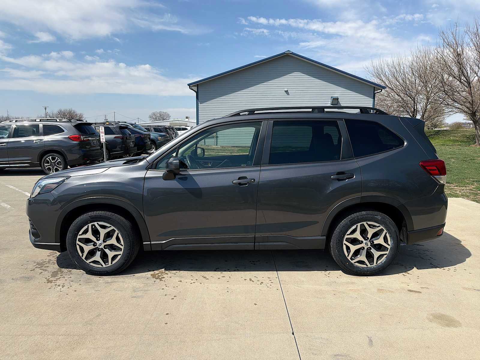 Certified 2023 Subaru Forester Premium image 3