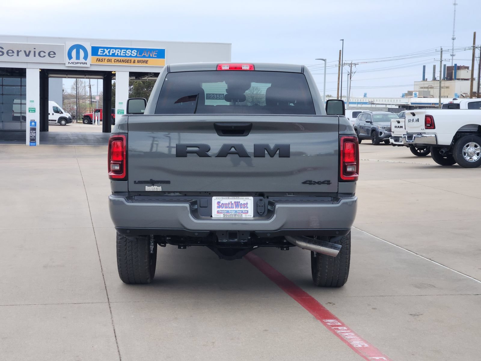 New 2026 RAM 2500 Lone Star AWD/4WD image 8