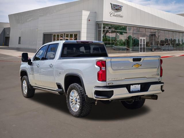 Used 2022 Chevrolet Silverado 2500 High Country w/ Z71 Off-Road Package image 4