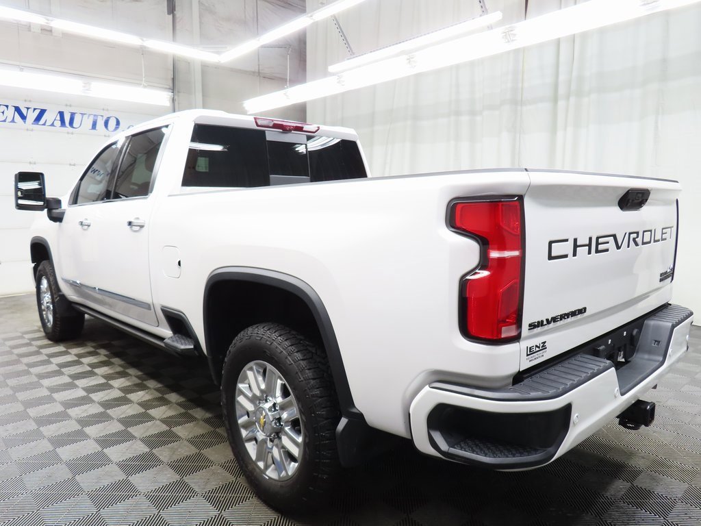 Used 2025 Chevrolet Silverado 2500 High Country w/ High Country Premium Package image 5