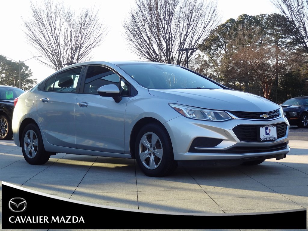 Used 2018 Chevrolet Cruze LS