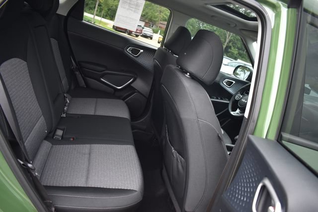 Certified 2023 Kia Soul EX FWD image 14
