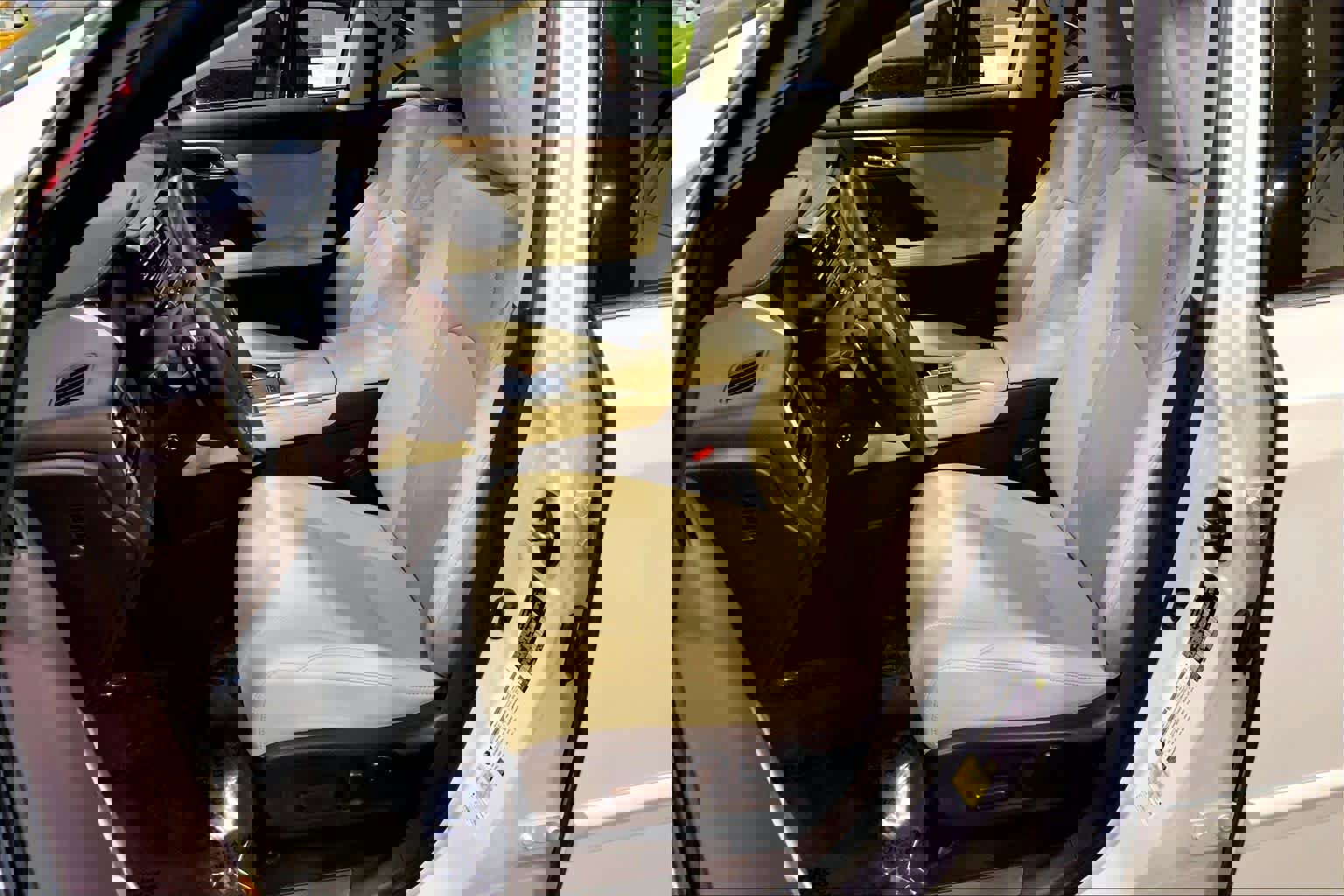 Used 2020 Lexus RX 350 AWD w/ Premium Package image 8