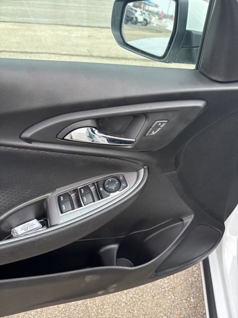 Used 2024 Chevrolet Malibu LT FWD image 13