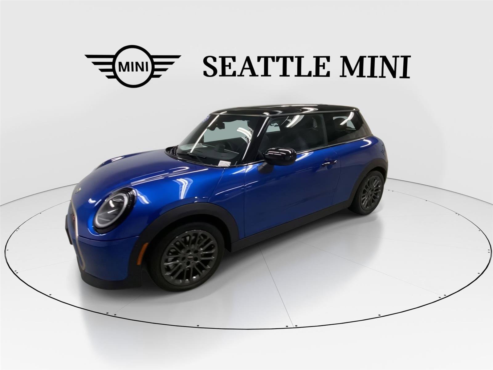 Certified 2025 MINI Cooper S image 5