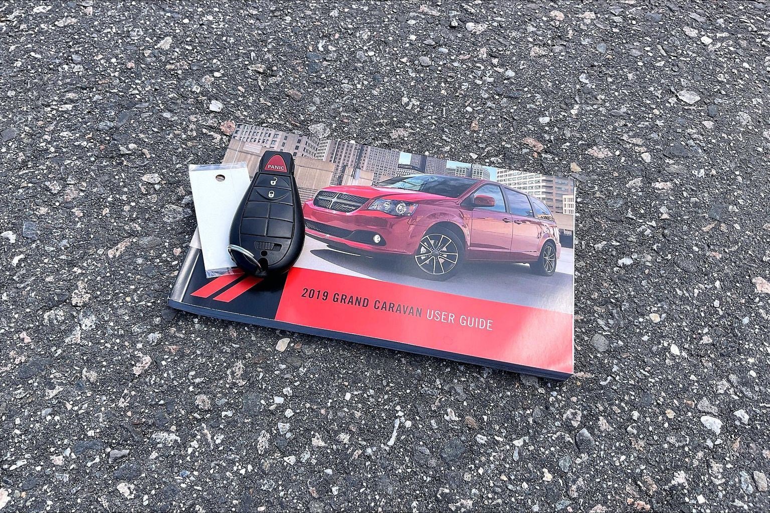 Used 2019 Dodge Grand Caravan SE FWD image 10