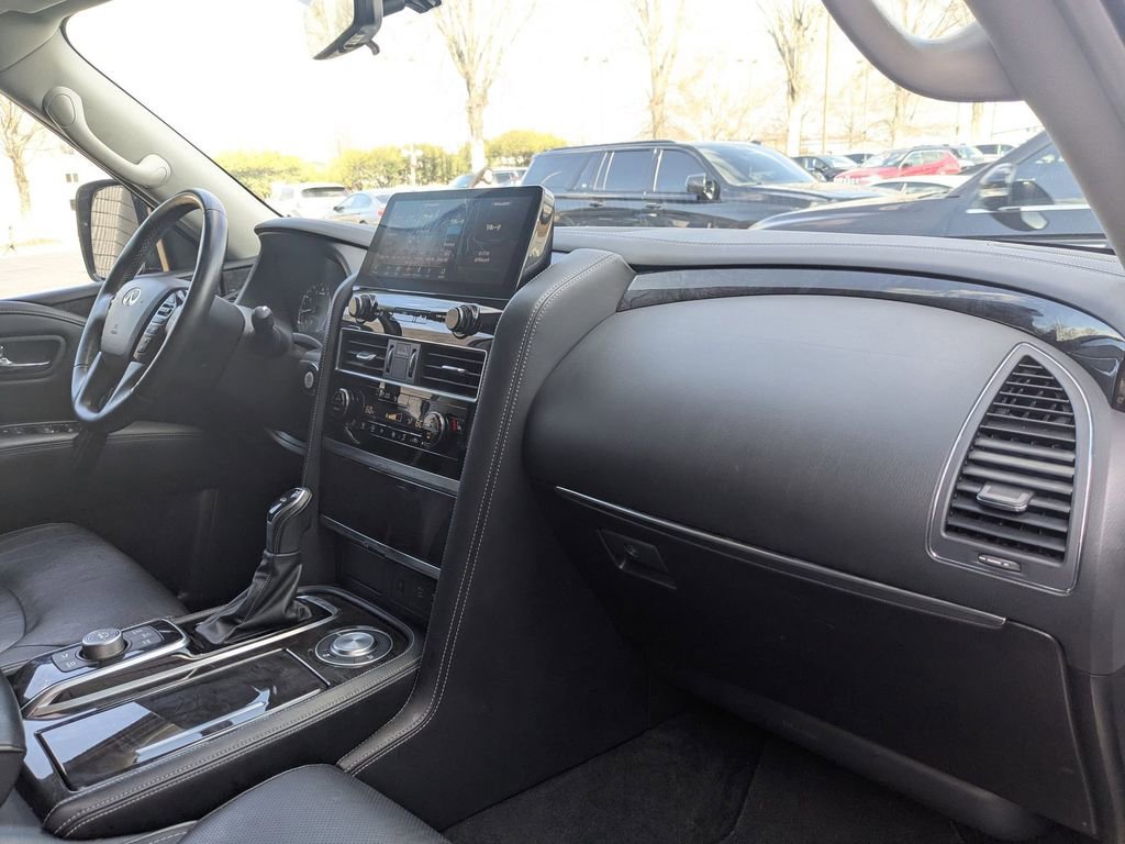 Used 2024 INFINITI QX80 Luxe image 32