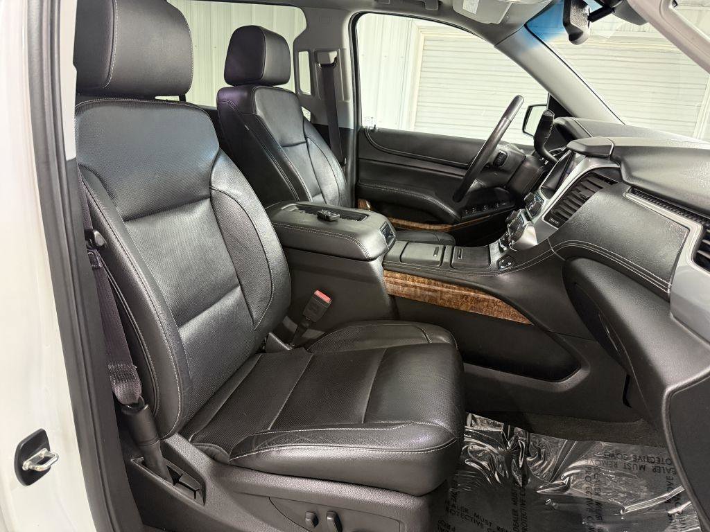 Used 2017 Chevrolet Suburban Premier image 39