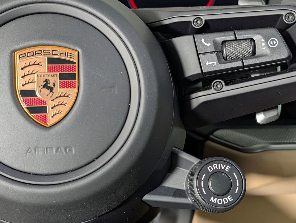 New 2026 Porsche Cayenne Coupe image 42