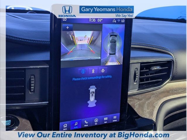 Used 2022 Ford Explorer Platinum w/ Technology Package image 23