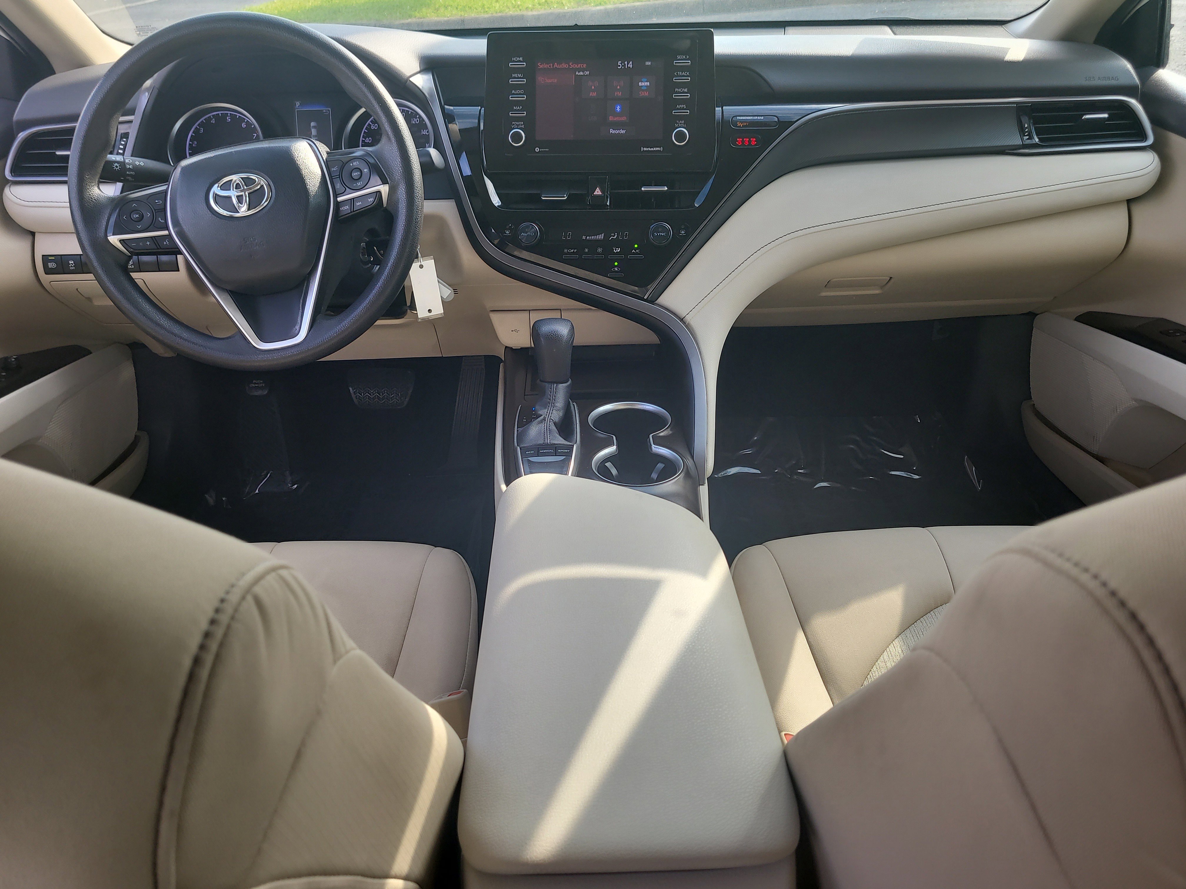 Used 2024 Toyota Camry LE image 14