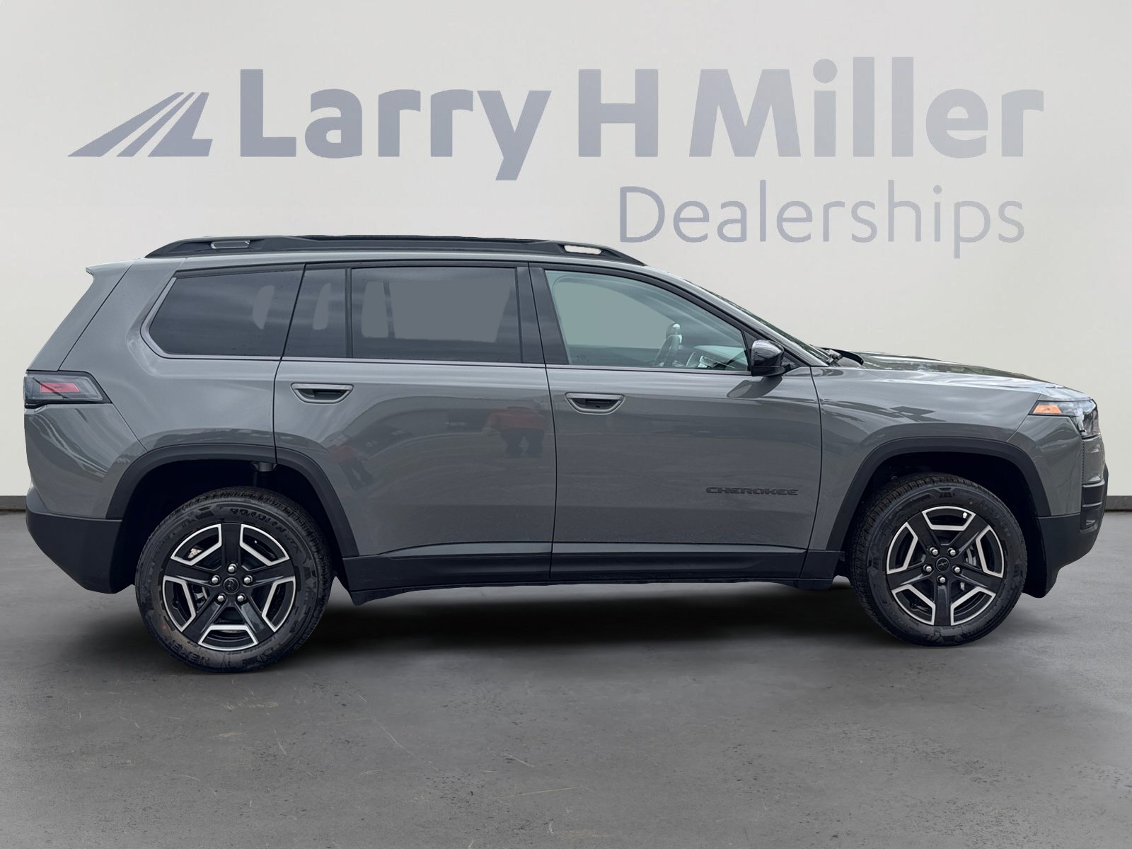 New 2026 Jeep Cherokee Laredo AWD/4WD image 6