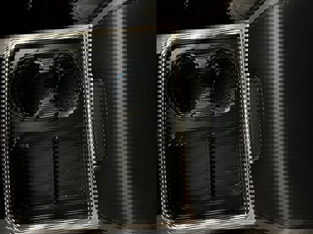 Used 2019 Ford F350 Platinum w/ Platinum Ultimate Package image 23