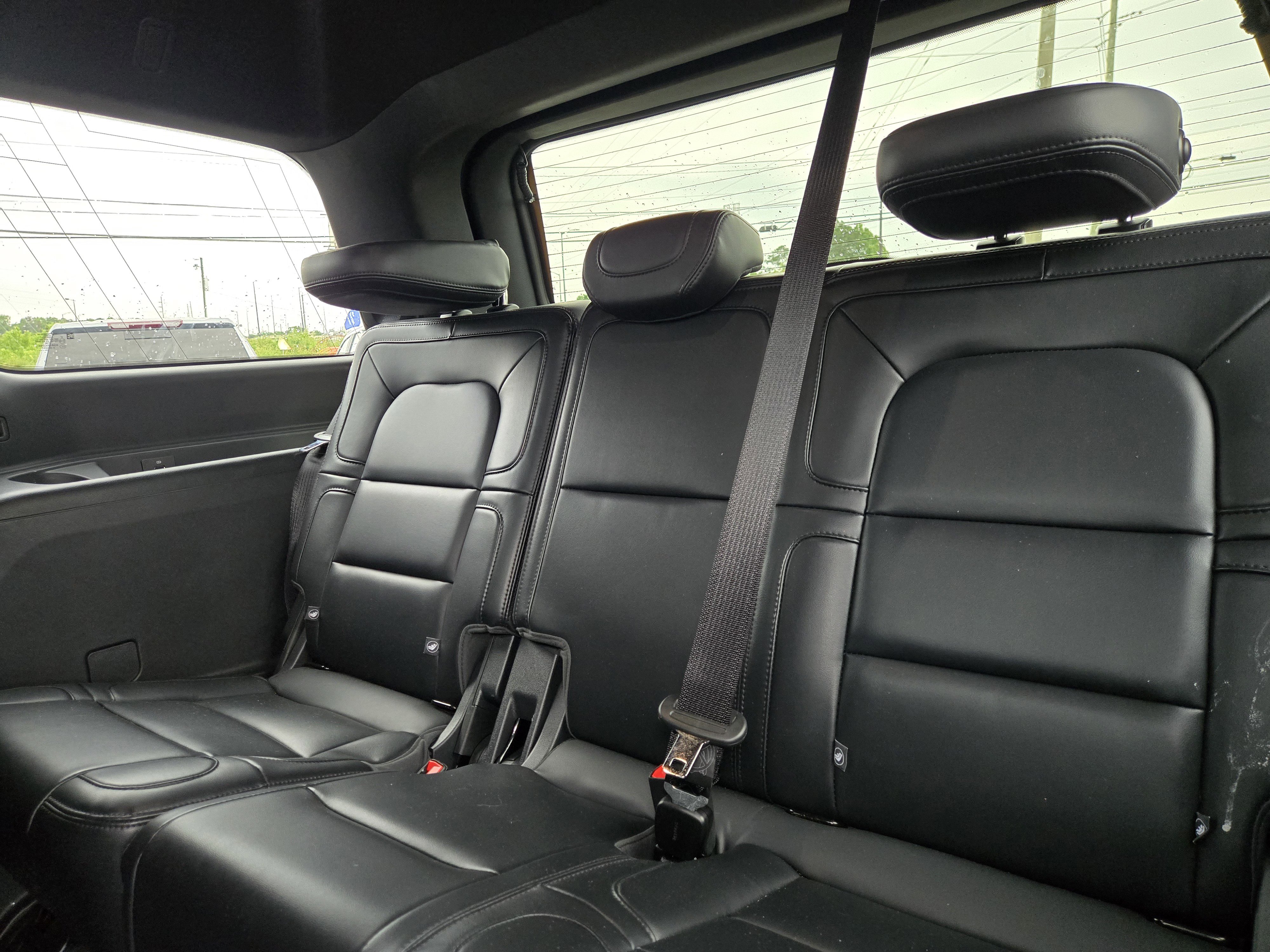 Used 2024 Lincoln Navigator Premiere AWD/4WD image 15