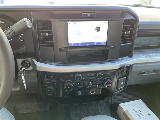 New 2026 Ford F550 4x4 Supercab Super Duty image 14