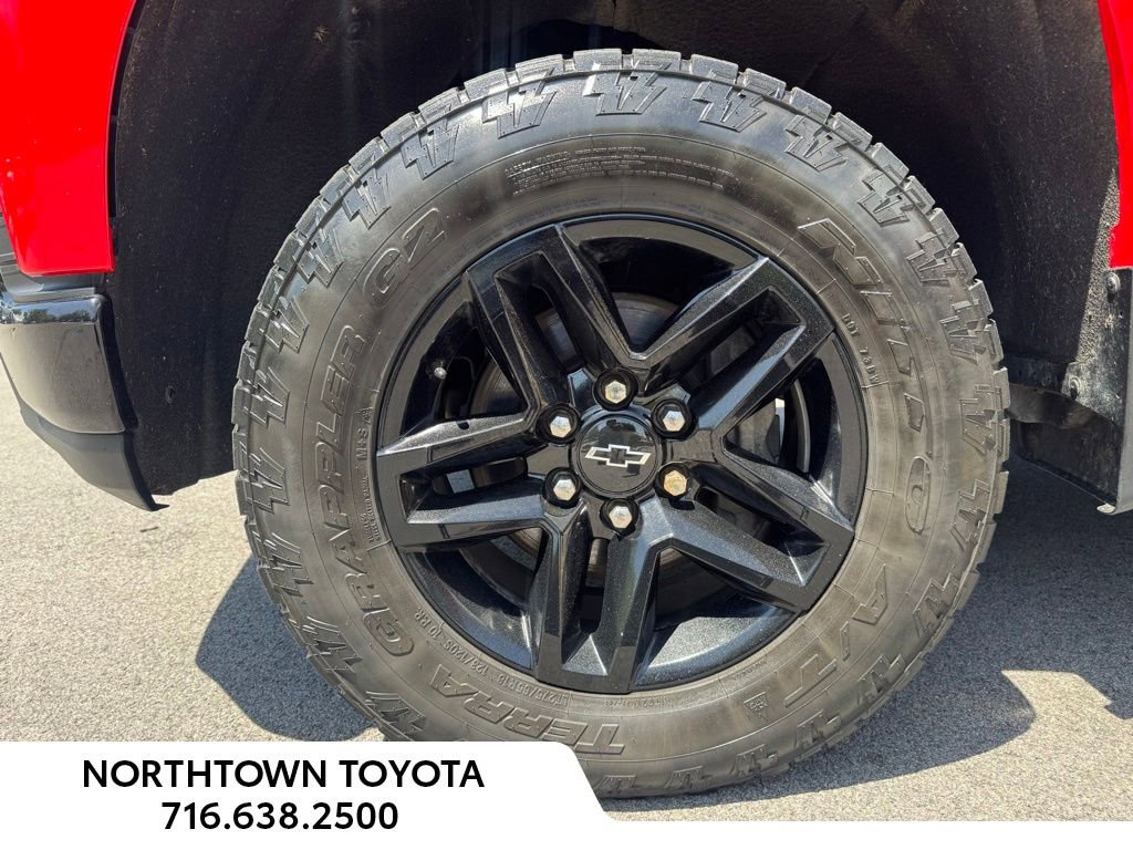 Used 2021 Chevrolet Silverado 1500 LT Trail Boss w/ Convenience Package II AWD/4WD image 5