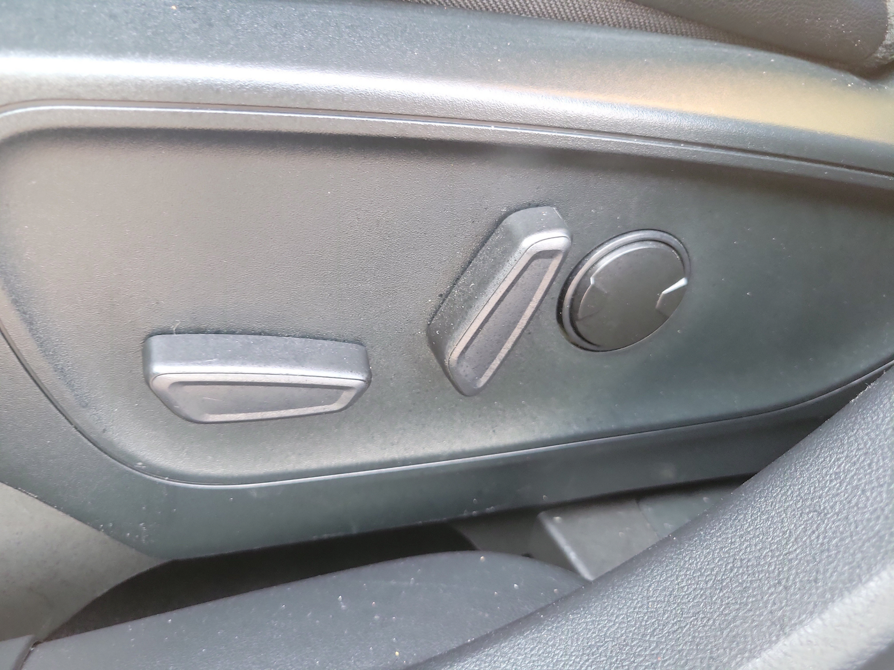Used 2022 Ford Escape SEL AWD/4WD image 18