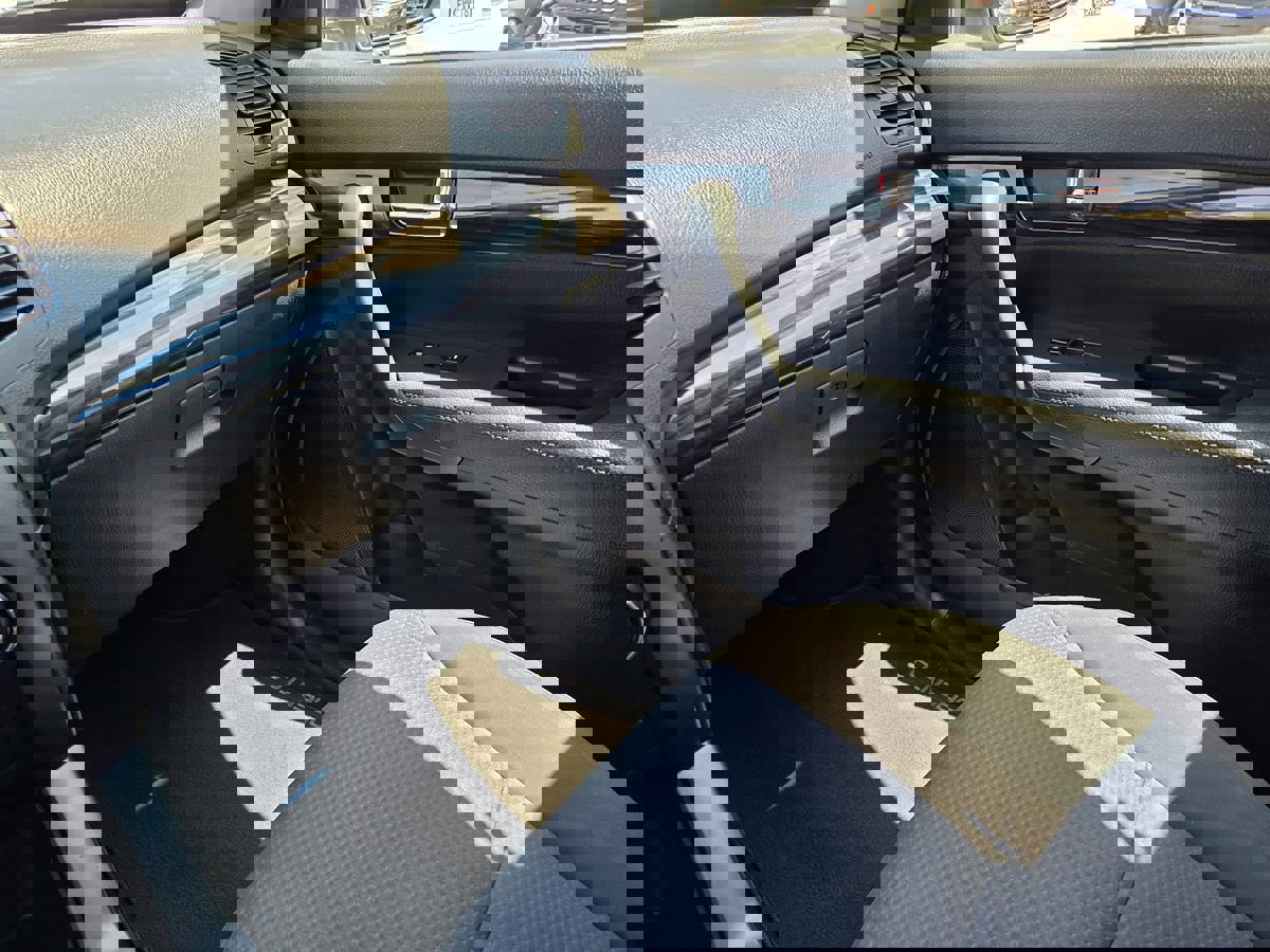 Used 2013 Kia Sorento LX w/ Third Row Pkg image 45