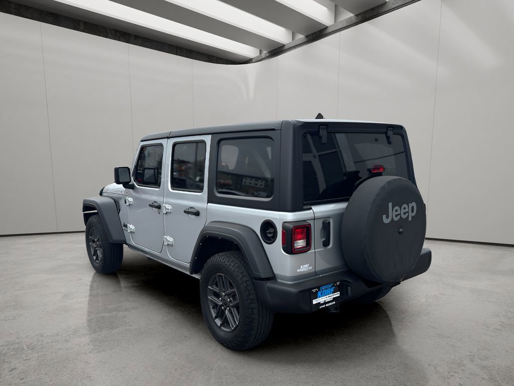 Used 2024 Jeep Wrangler Sport S AWD/4WD image 3