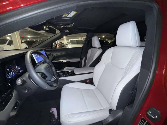 Used 2025 Lexus RX 350 Premium image 2