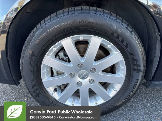 Used 2014 Chrysler Town & Country Touring image 9