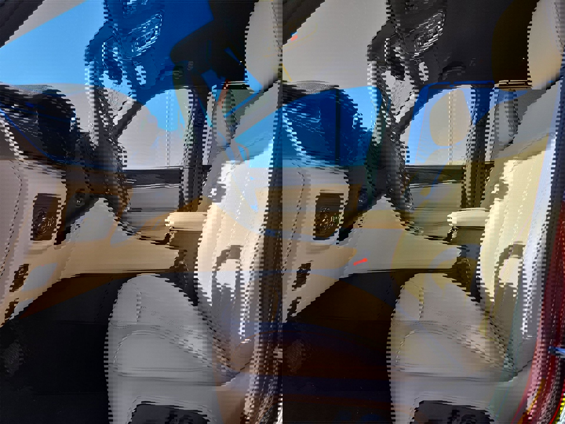 Used 2024 Jeep Grand Cherokee Limited w/ Luxury Tech Group II image 16