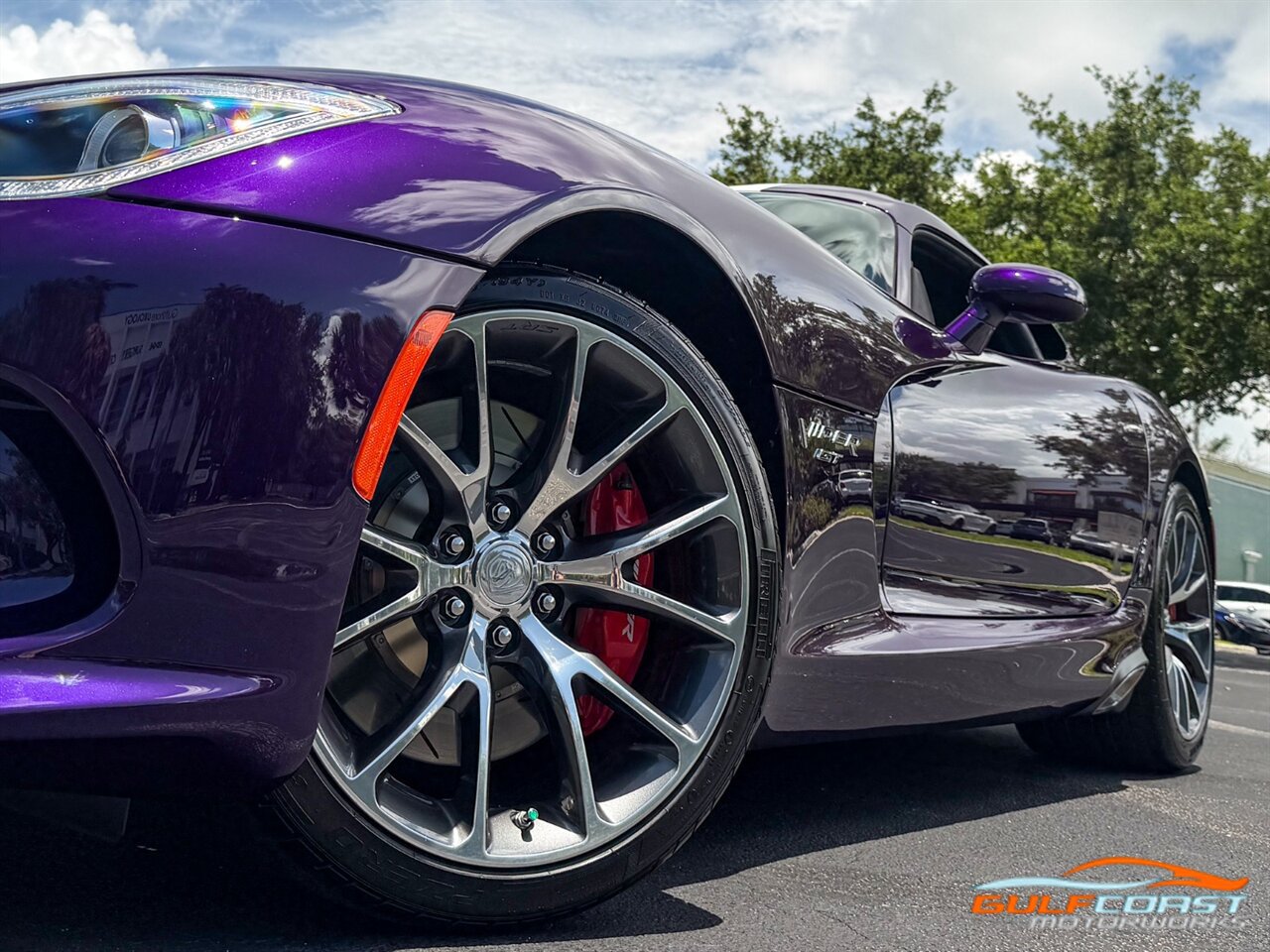 Used 2017 Dodge Viper GTC w/ GTS Interior Package RWD image 12