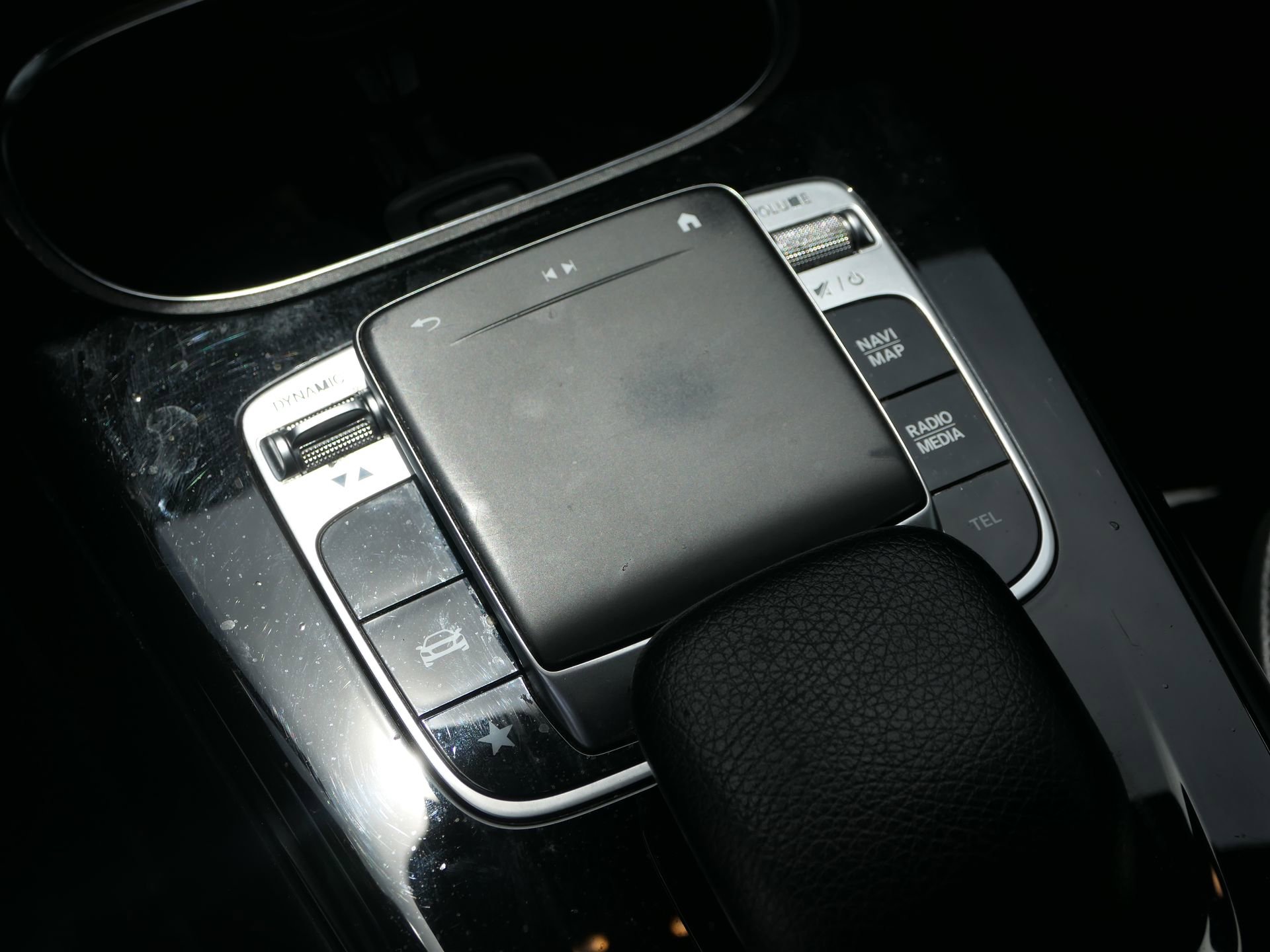 Used 2020 Mercedes-Benz CLA 250 image 23