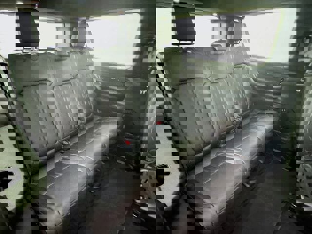 New 2025 Jeep Wagoneer L Series II image 32