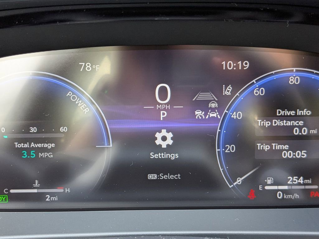New 2026 Toyota Crown Signia w/ Advanced Technology Package AWD/4WD image 25
