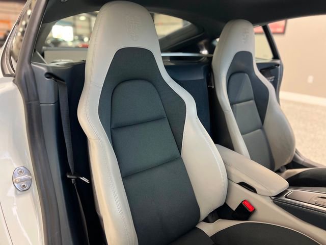 Used 2018 Porsche 718 Cayman Base w/ Light Design Package image 28