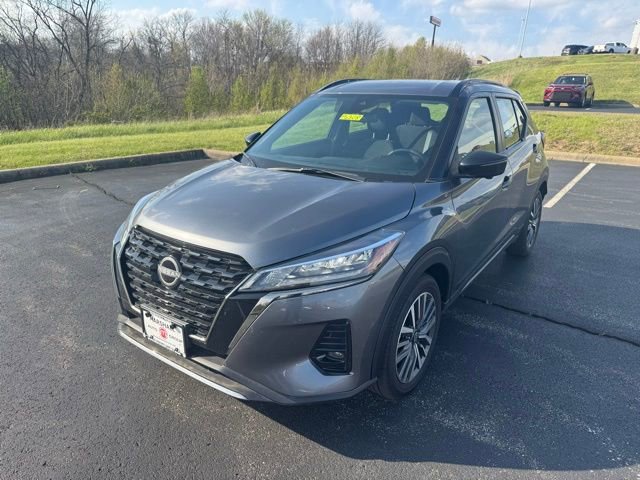 Used 2024 Nissan Kicks SR image 7
