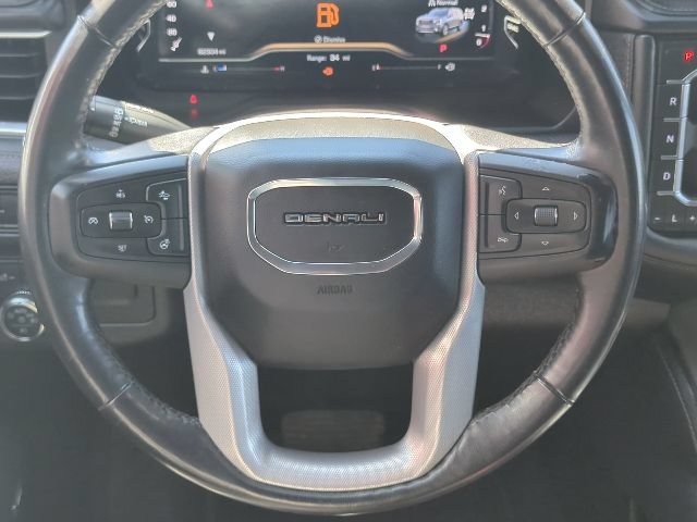 Used 2023 GMC Yukon XL Denali AWD/4WD image 9