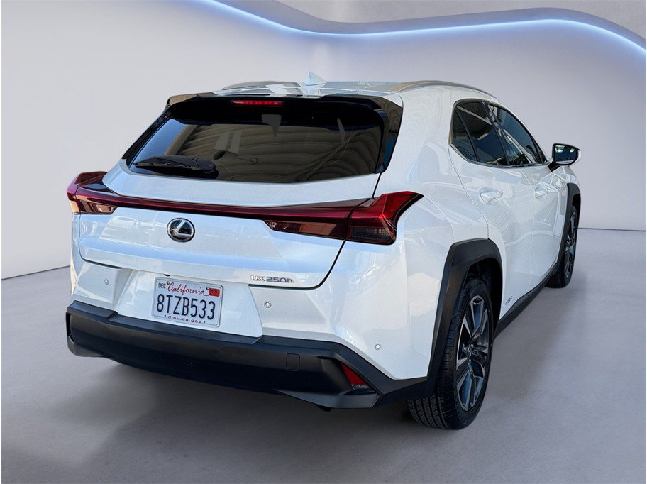 Used 2021 Lexus UX 250h w/ Accessory Package (Z2) AWD/4WD image 6